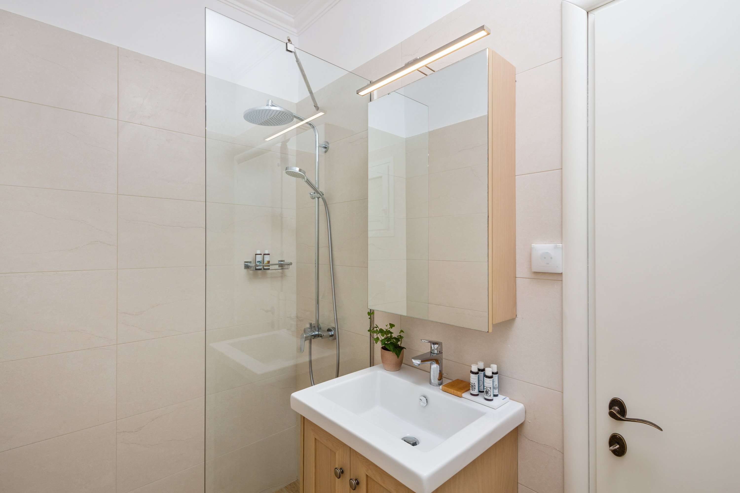 Peaceful apartment setting