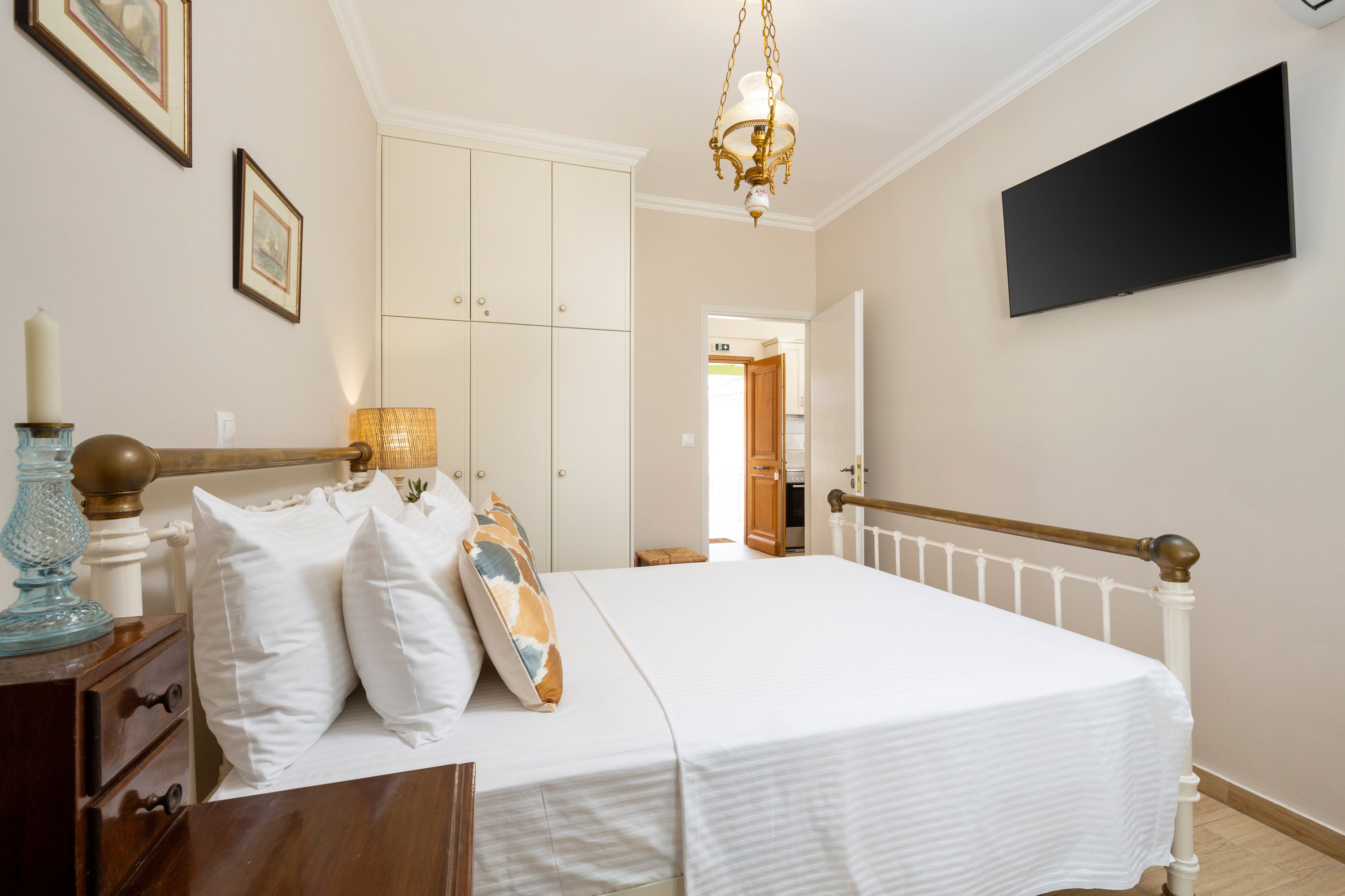 Family apartment with spacious layout